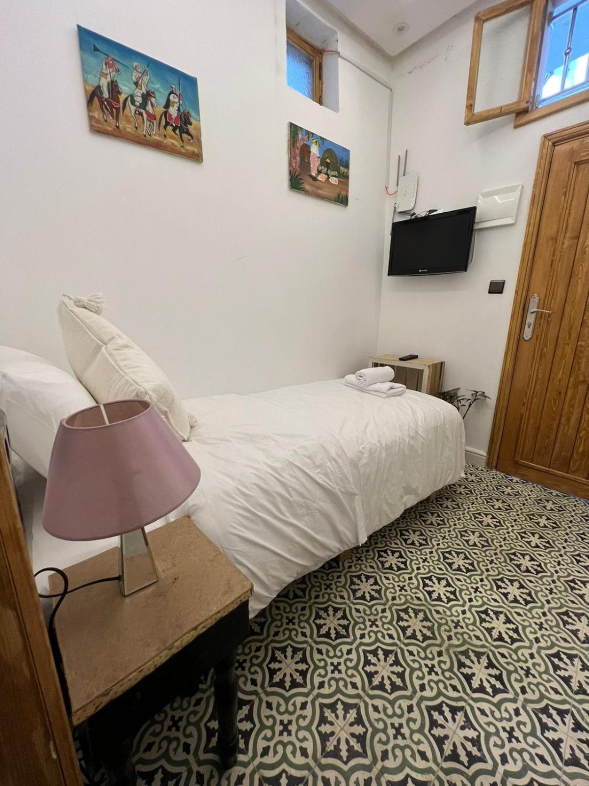 Chambre A La Medina Avec Salle De Bain Prive Танжер Екстериор снимка